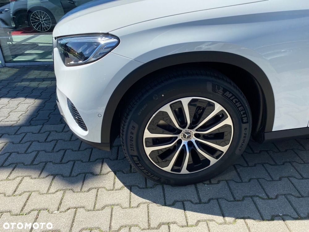 Mercedes-Benz GLC - 7