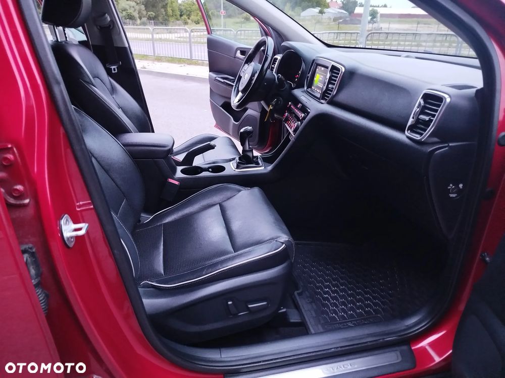 Kia Sportage 1.6 GDI 2WD DREAM-TEAM EDITION - 35