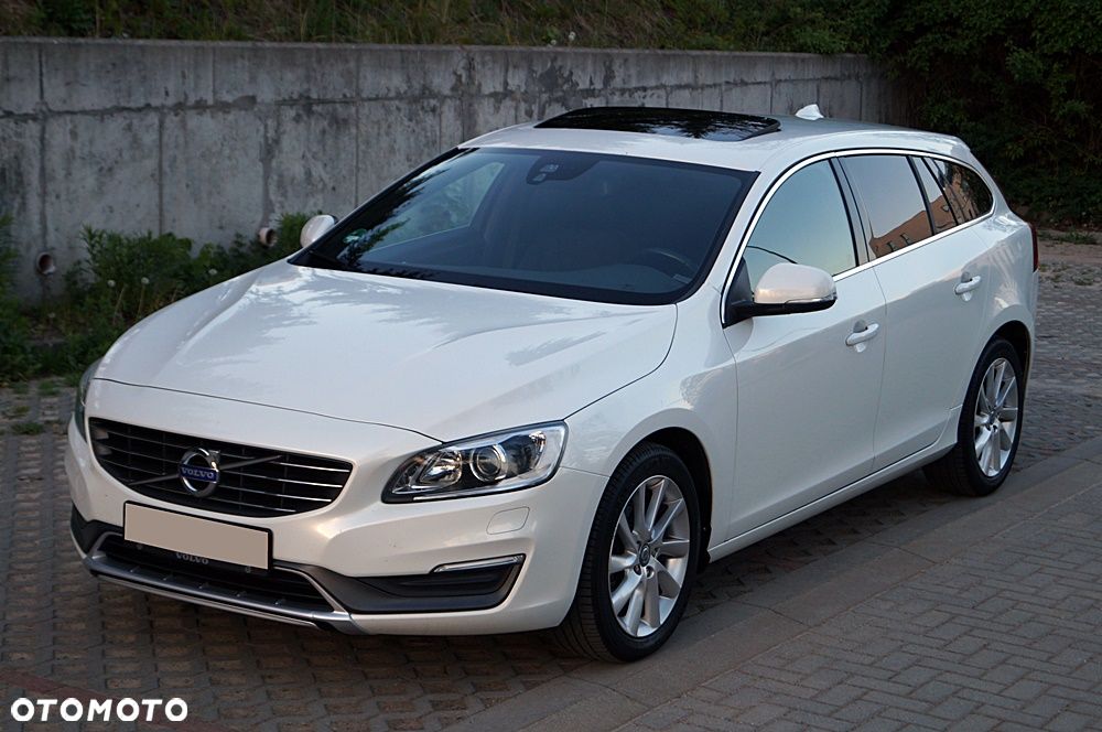 Volvo V60 D4 Edition Pro - 13