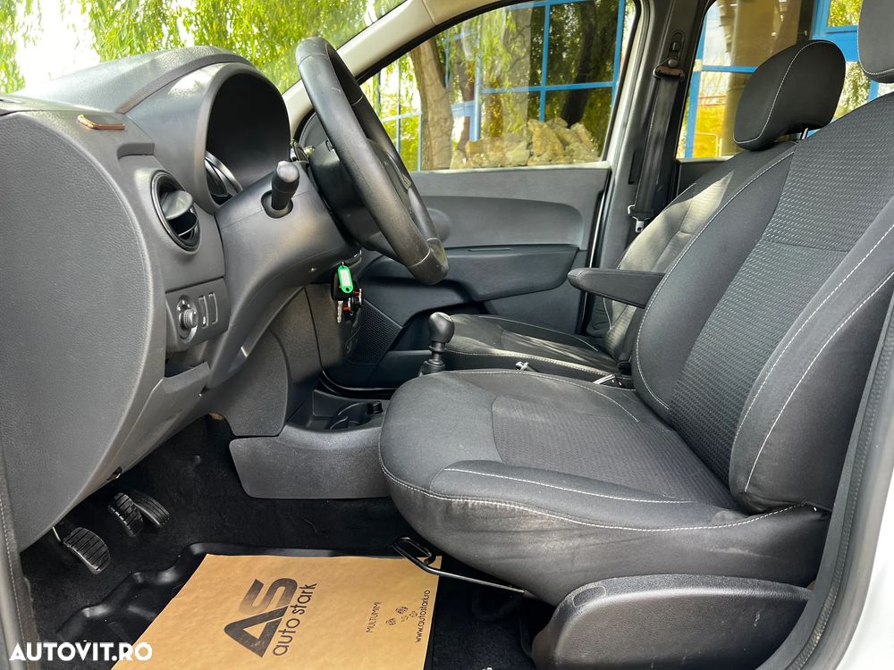 Dacia Lodgy 1.5 Blue dCi Laureate - 15