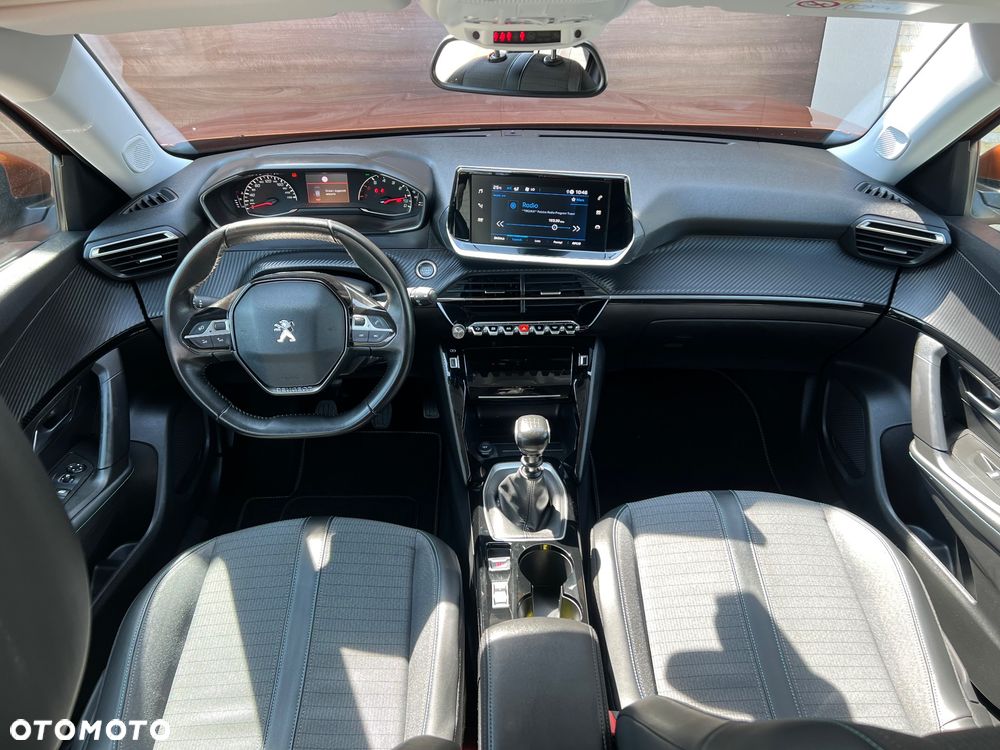 Peugeot 2008 PureTech 100 Allure - 11