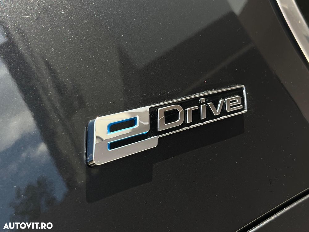 BMW Seria 5 530e xDrive AT PHEV - 15