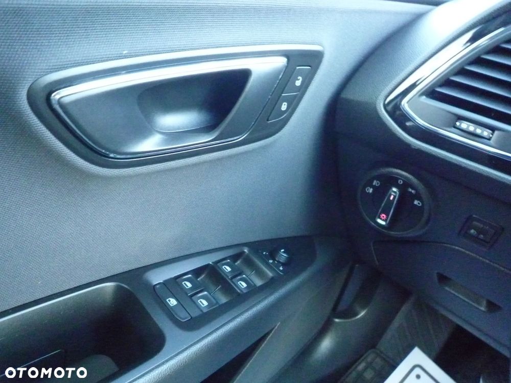 Seat Leon 1.6 TDI Style - 16