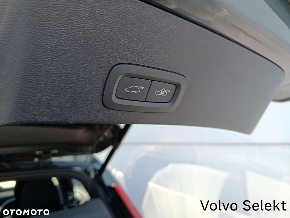 Volvo XC 40 - 29