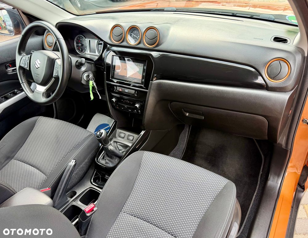Suzuki Vitara 1.6 (4x2) Comfort+ - 12