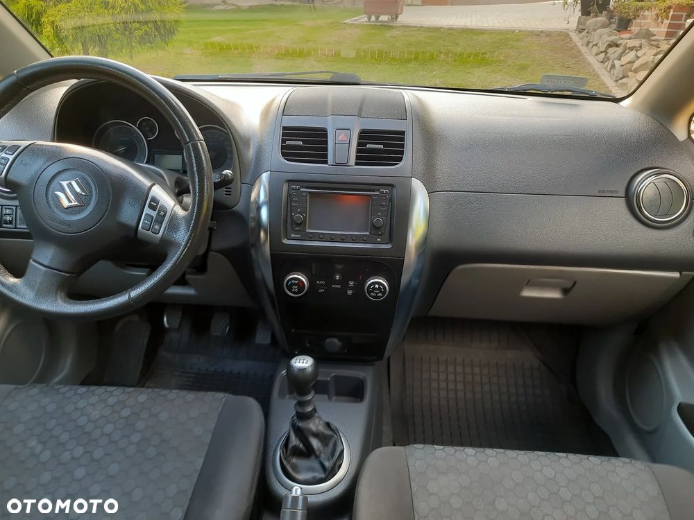 Suzuki SX4 2.0 DDiS Comfort 4WD - 8