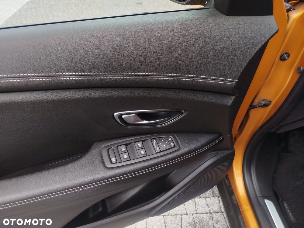 Renault Scenic ENERGY TCe 130 S&S Paris - 19