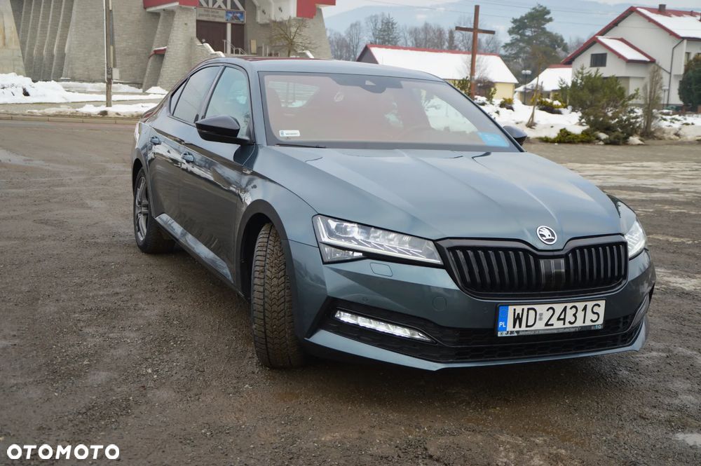 Skoda Superb 2.0 TSI 4x4 Sportline DSG - 5