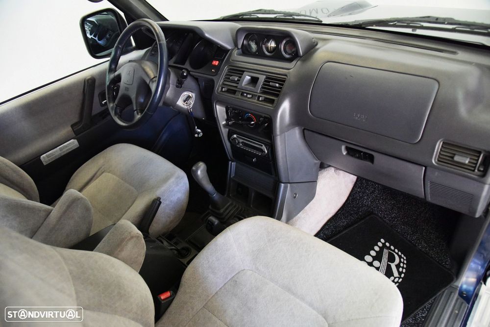 Mitsubishi Pajero 2.8 TD GLX Longo - 11