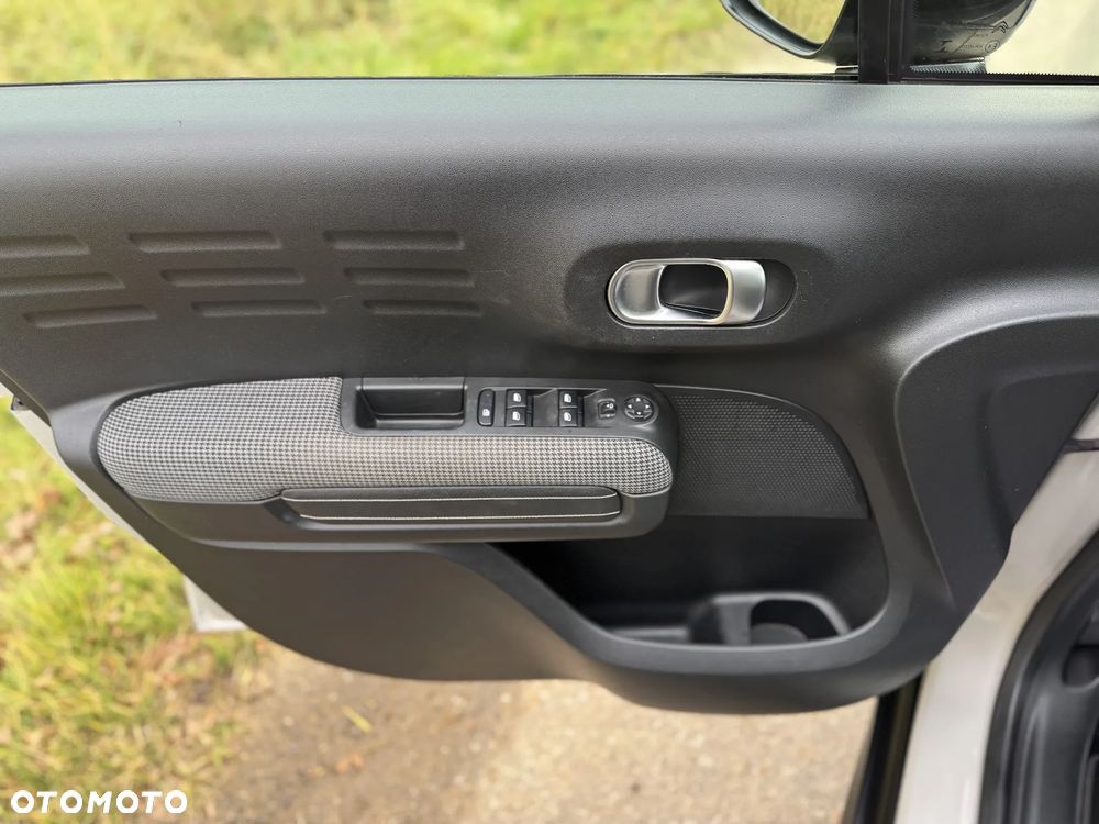 Citroën C3 Aircross 1.2 PureTech Feel S&S - 26
