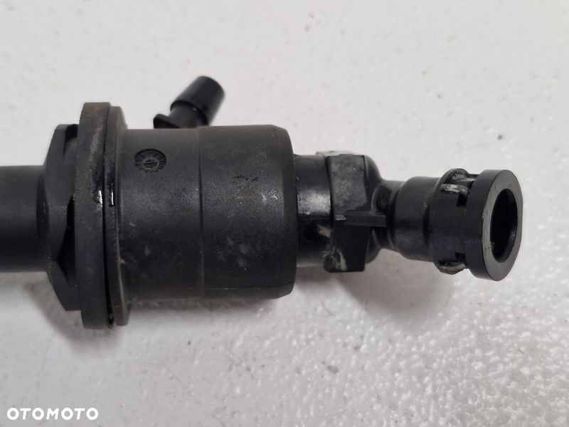 nissan juke 1 i f15 1.5 dci wysprzęglik pompka sprzęgła 306101u60a 30610 1u60a - 5