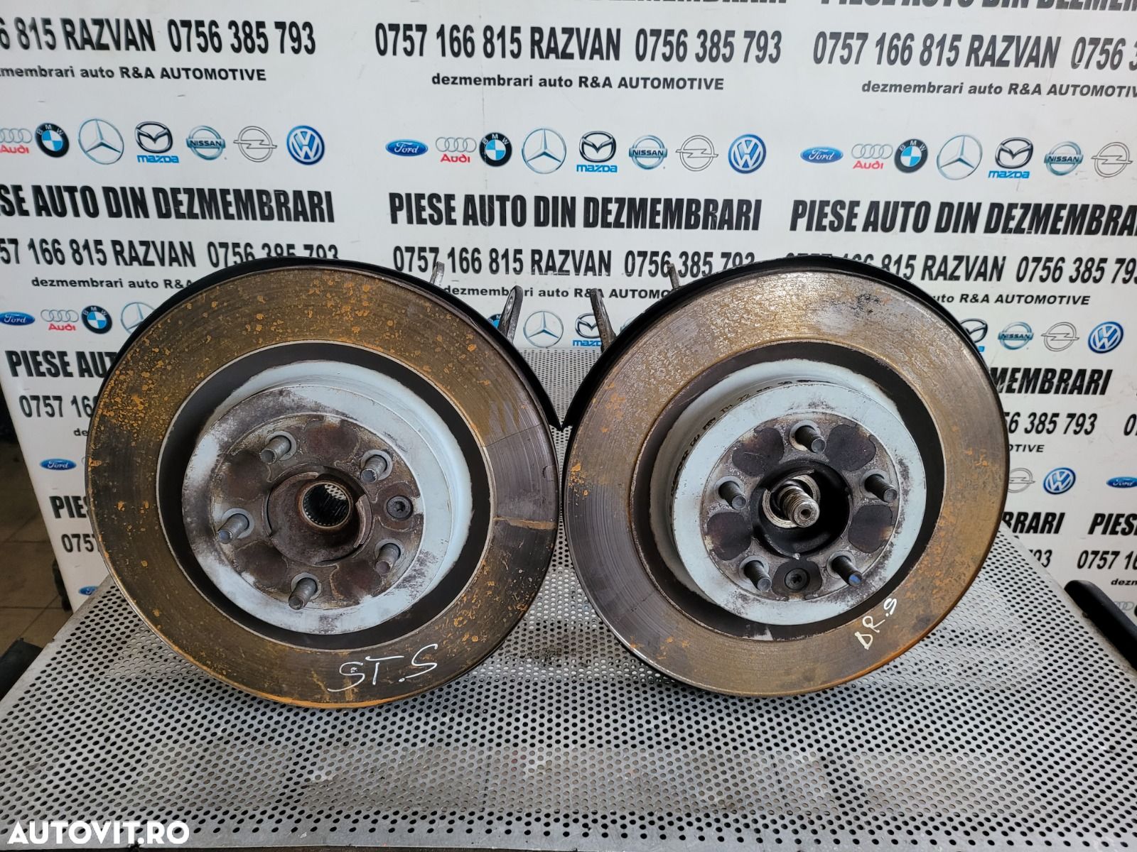Fuzete Fuzeta Stanga Dreapta Spate Cu Rulment Land Rover Range Rover Sport L494 Discovery Vogue 3.0 Diesel Motor 306DT An 2014-2015-2016-2017-2018 22.000 Km - 1