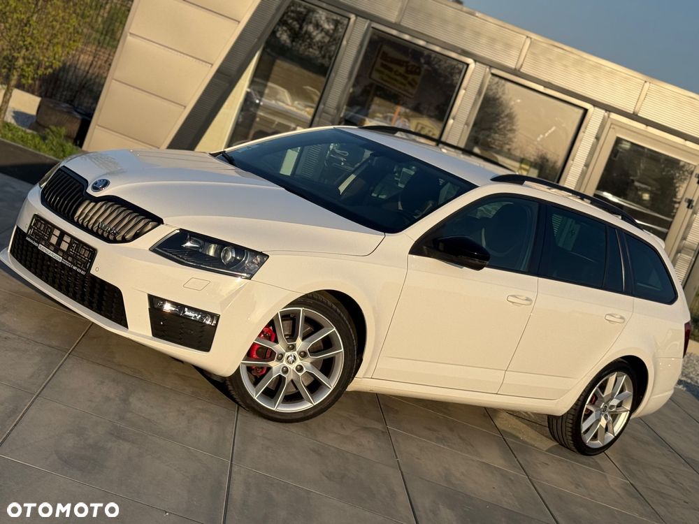 Skoda Octavia 2.0 TDI RS DSG - 9