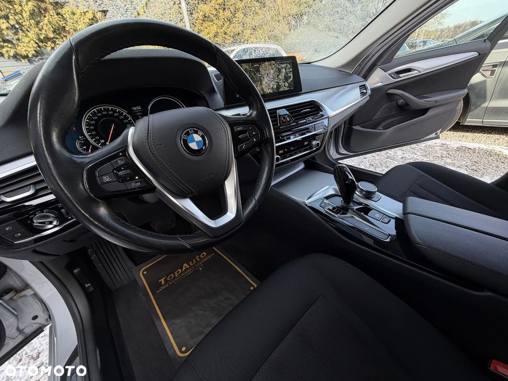 BMW Seria 5 520d - 20