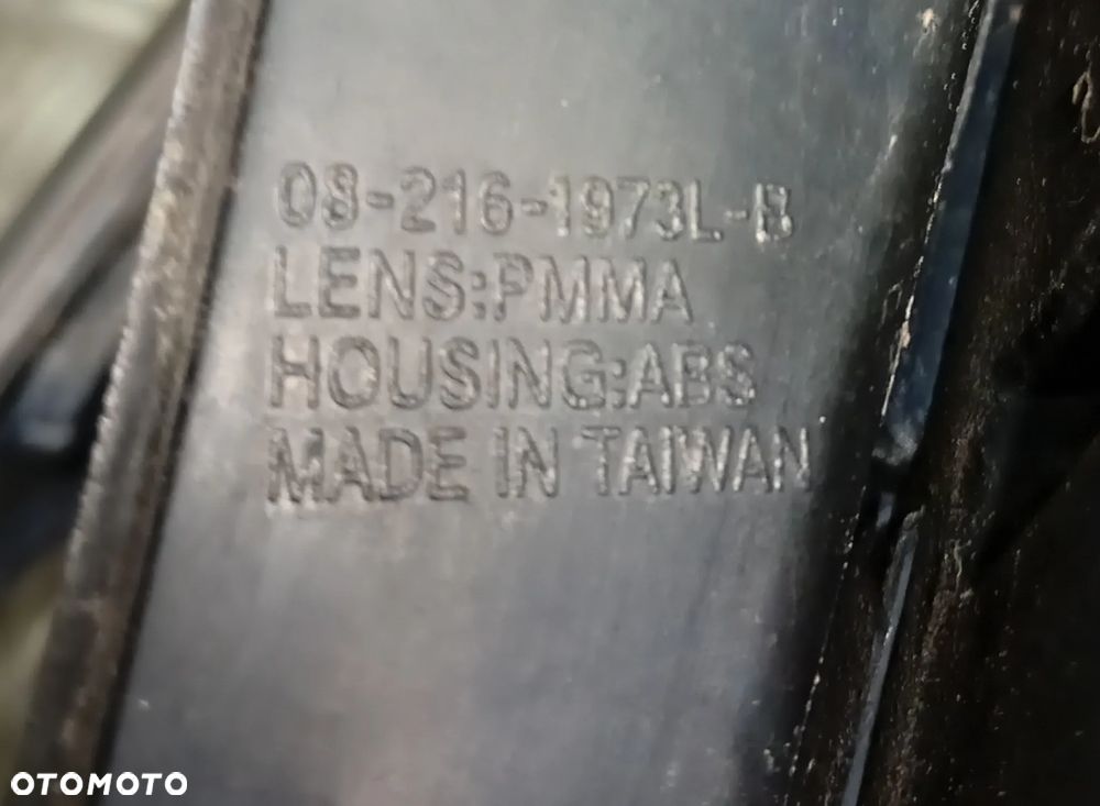 LAMPY PRAWY LEWY TYŁ MAZDA 6 - 3