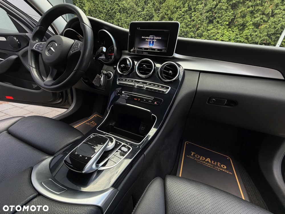 Mercedes-Benz Klasa C 200 9G-TRONIC - 16