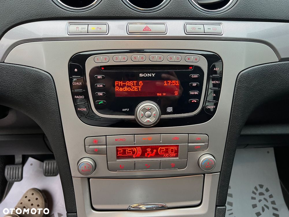 Ford S-Max 2.0 TDCi Titanium - 21