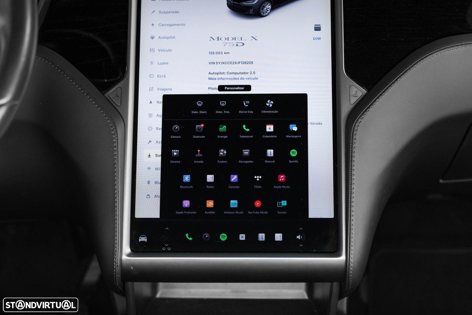 Tesla Model X 75D - 27