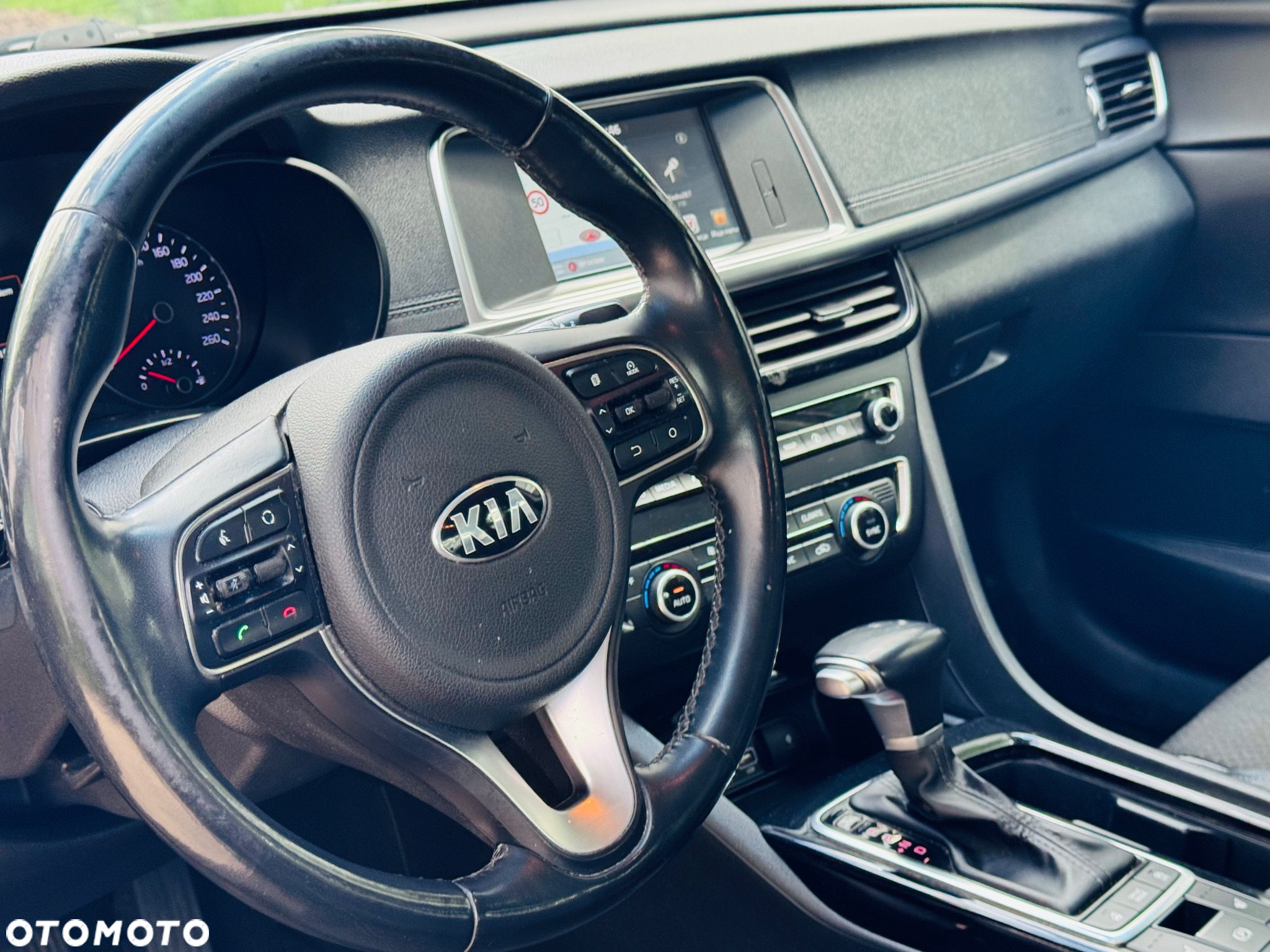 Kia Optima 1.7 CRDI XL DCT - 28