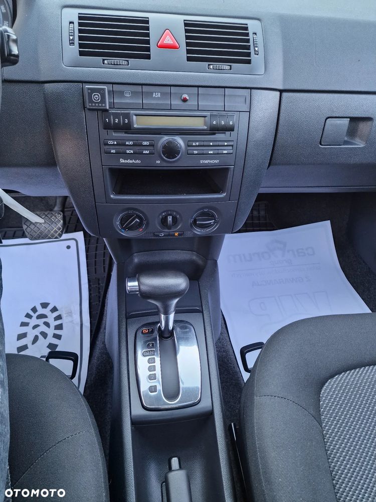 Skoda Fabia - 26