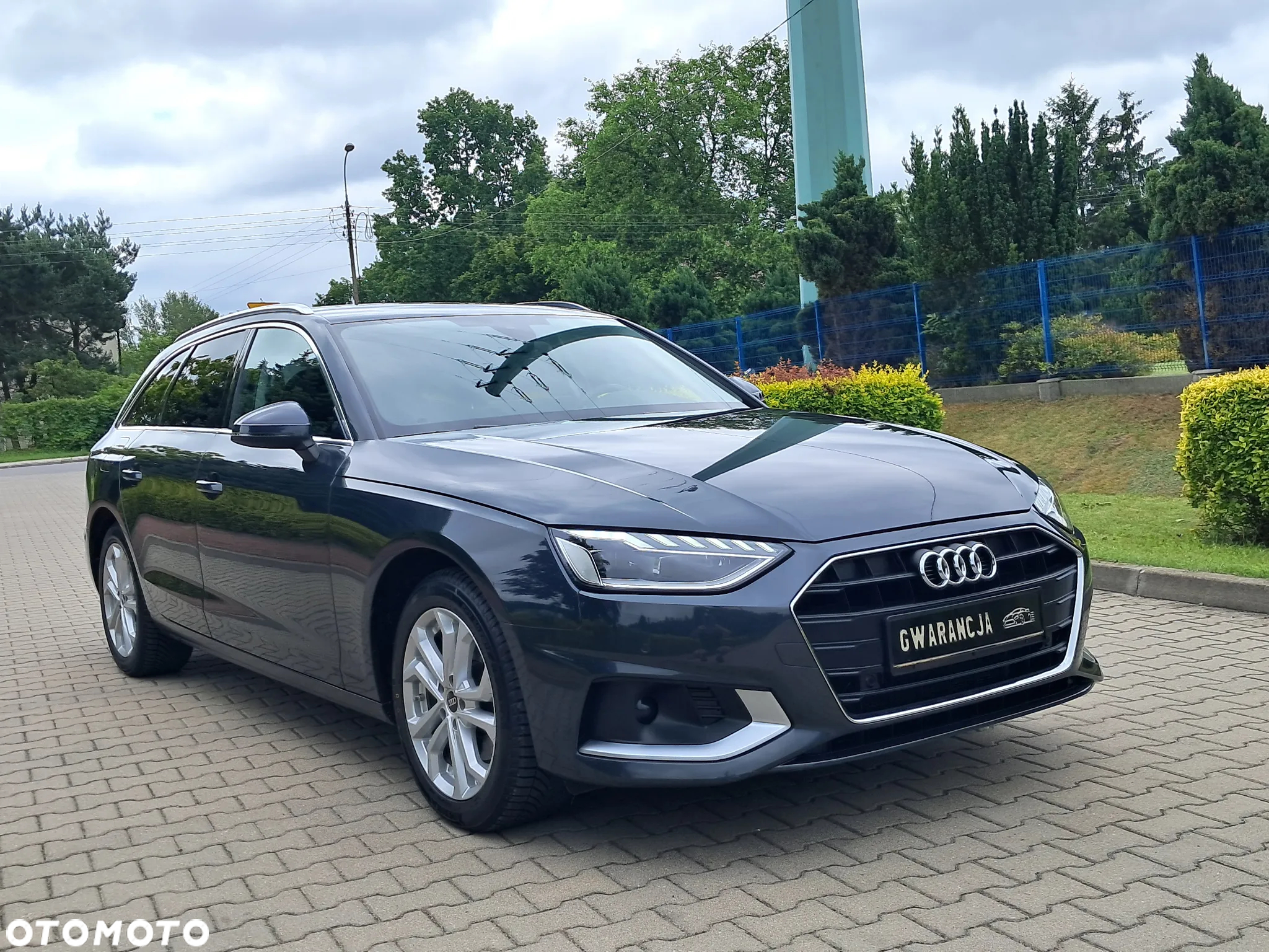Audi A4 Avant 35 TDI S tronic design - 5