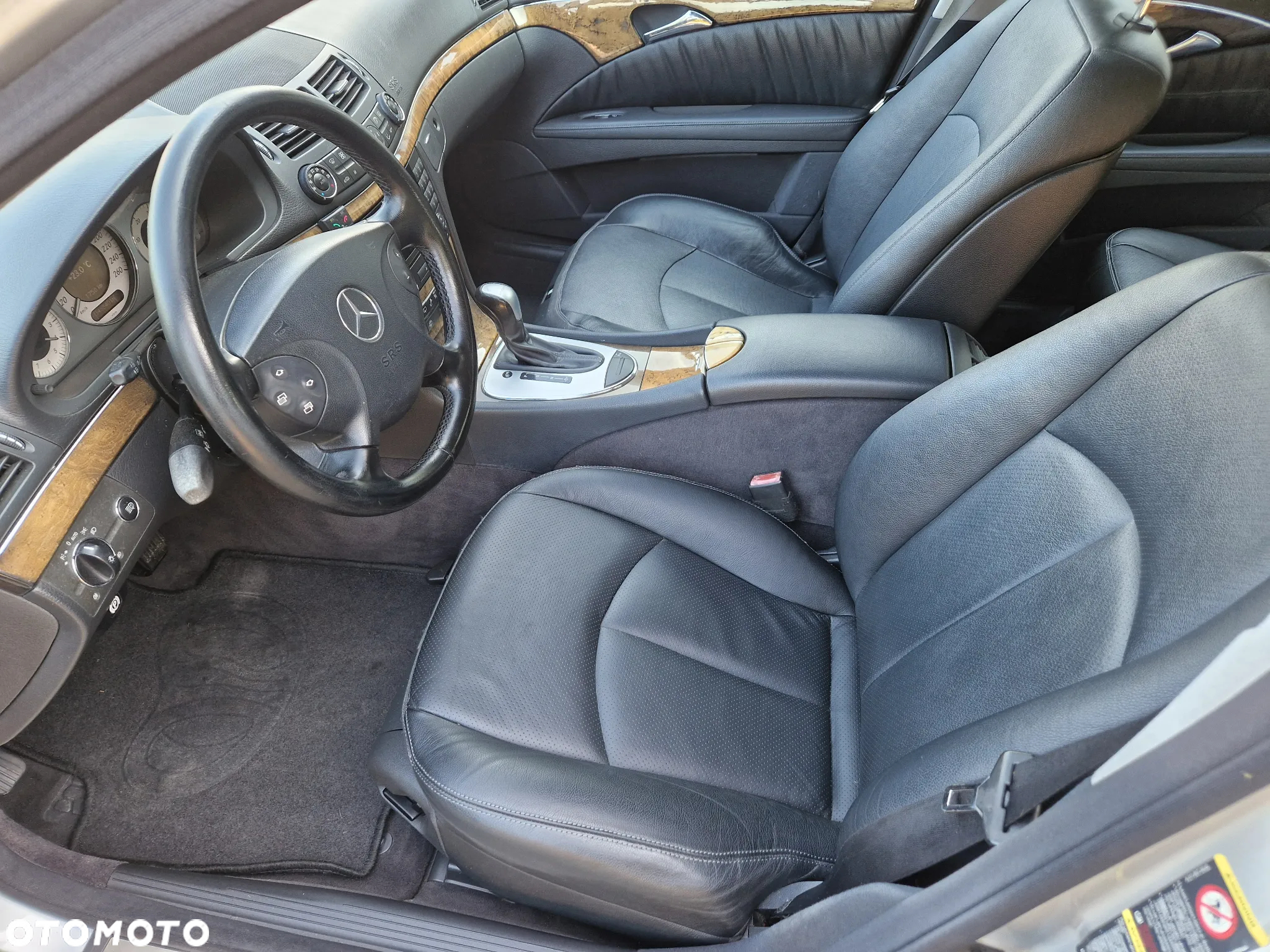 Mercedes-Benz Klasa E 220 T CDI Automatik Avantgarde - 20