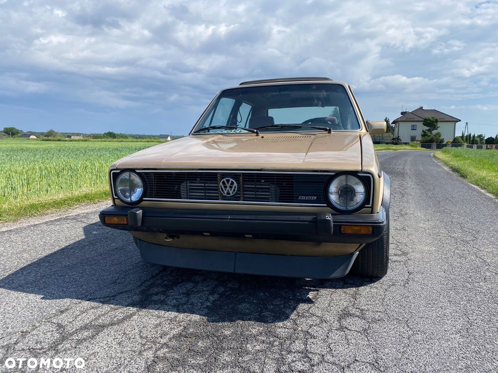 Volkswagen Golf 1.6 CL TD - 9