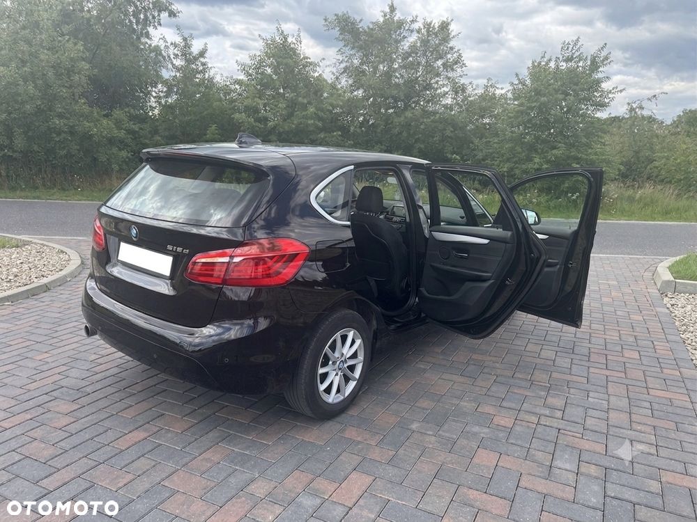 BMW Seria 2 218d - 3