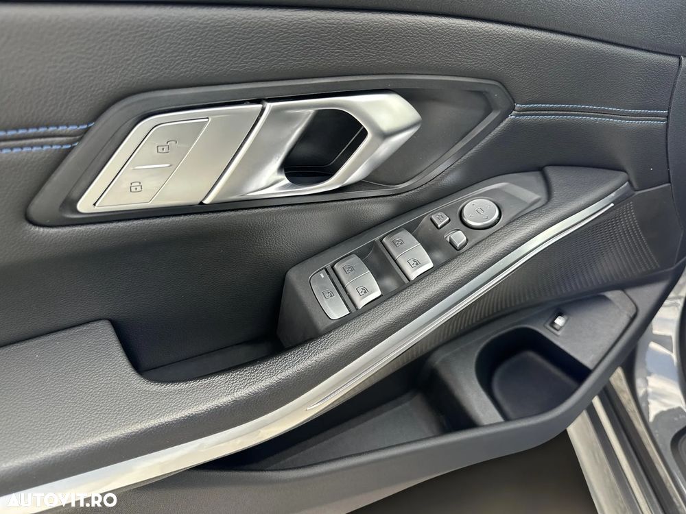 BMW Seria 3 330e xDrive Aut. - 14