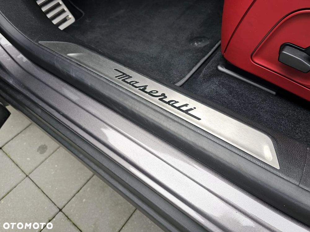 Maserati Levante - 19