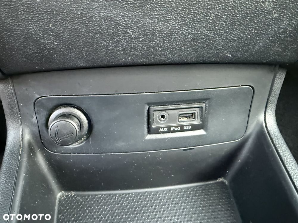 Hyundai i20 1.4 Automatik Comfort - 28