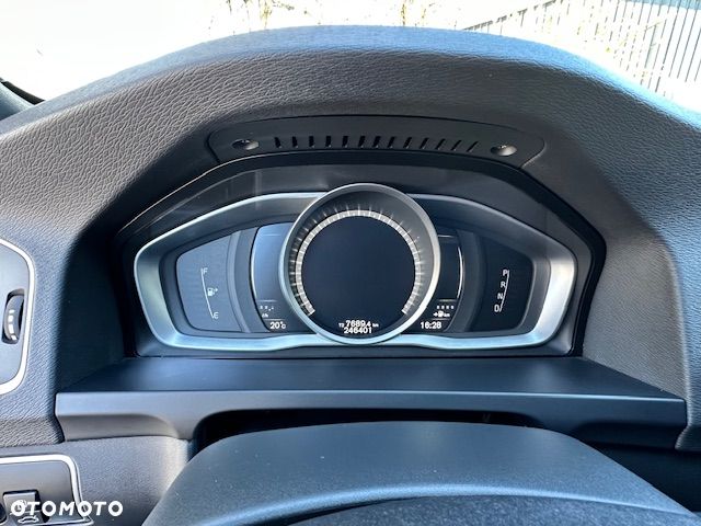 Volvo V60 D4 Geartronic Summum - 14