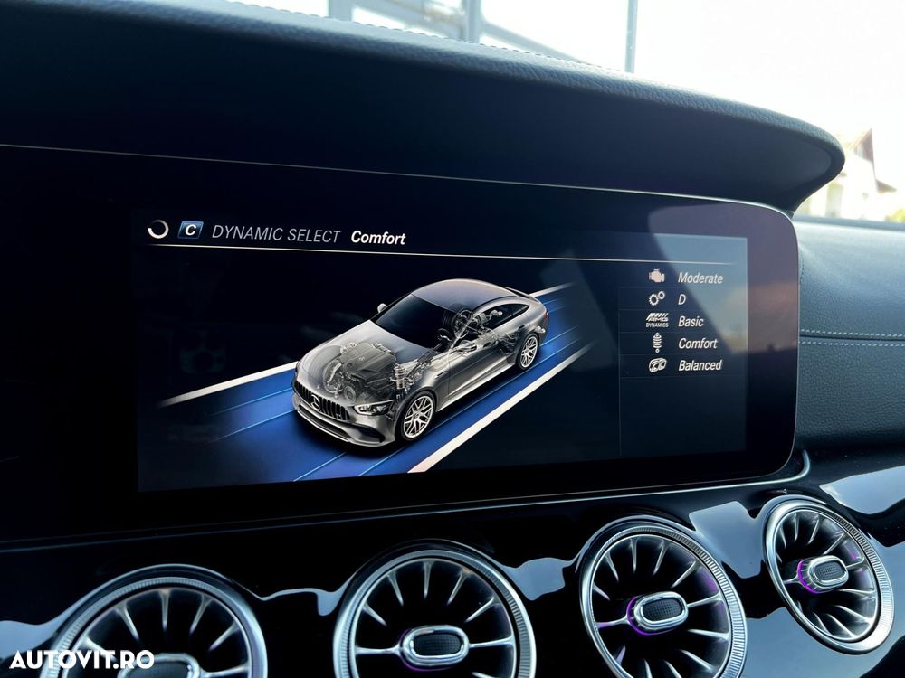 Mercedes-Benz AMG GT - 33