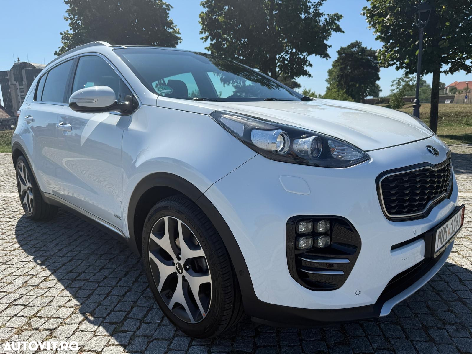 Kia Sportage 2,0 CRDI AWD Aut. GT Line - 7