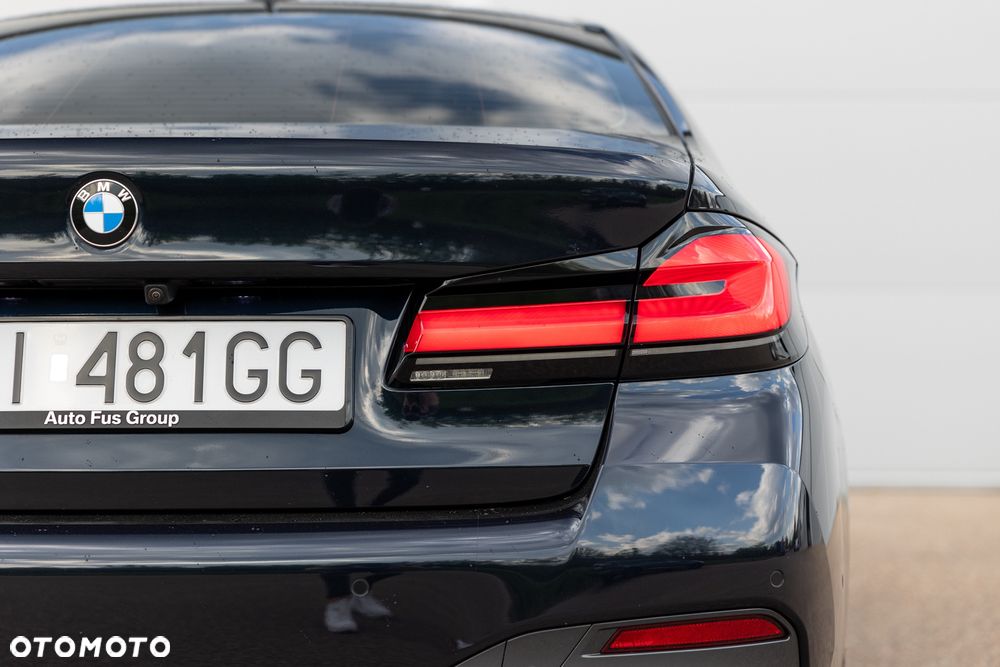 BMW Seria 5 520d xDrive MHEV M Sport sport - 13