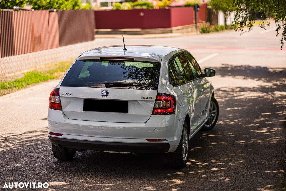 Skoda RAPID 1.6 TDI Clever - 14