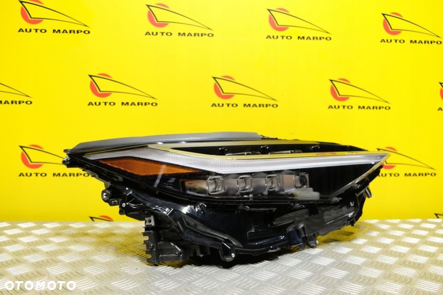 TOYOTA BZ4X 2022 2023- REFLEKTOR LAMPA LED R USA - 3