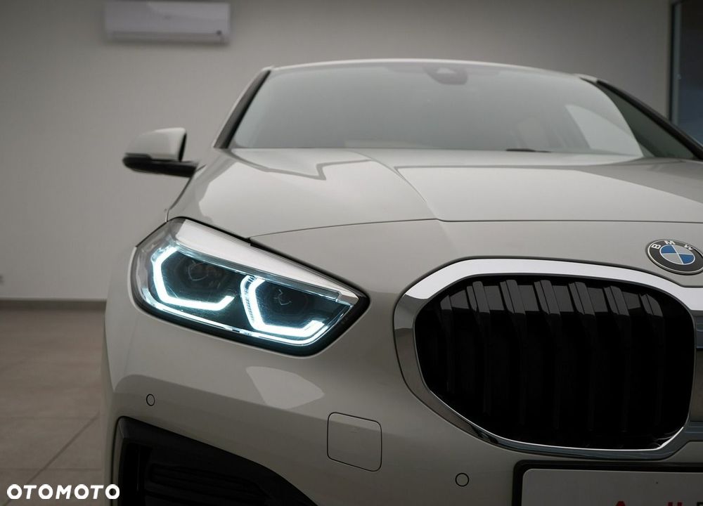 BMW Seria 1 - 10