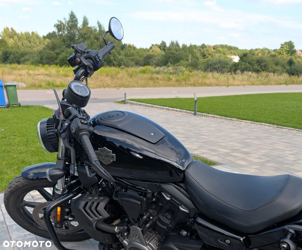 Harley-Davidson Sportster Nightster 975 - 4