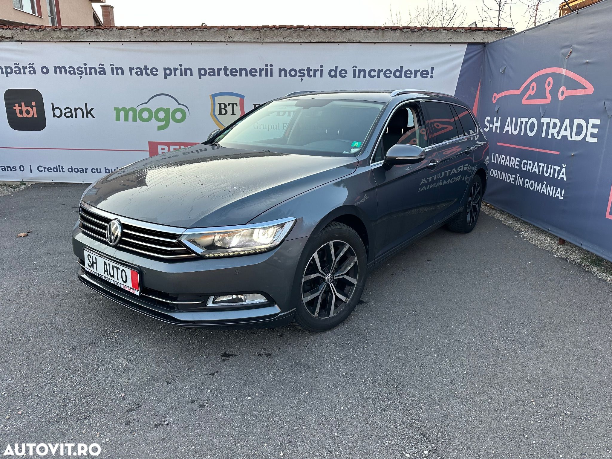 Volkswagen Passat Variant 2.0 TDI DSG (BlueMotion Technology) Highline - 1