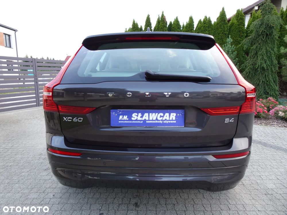 Volvo XC 60 B4 D Momentum Pro - 7