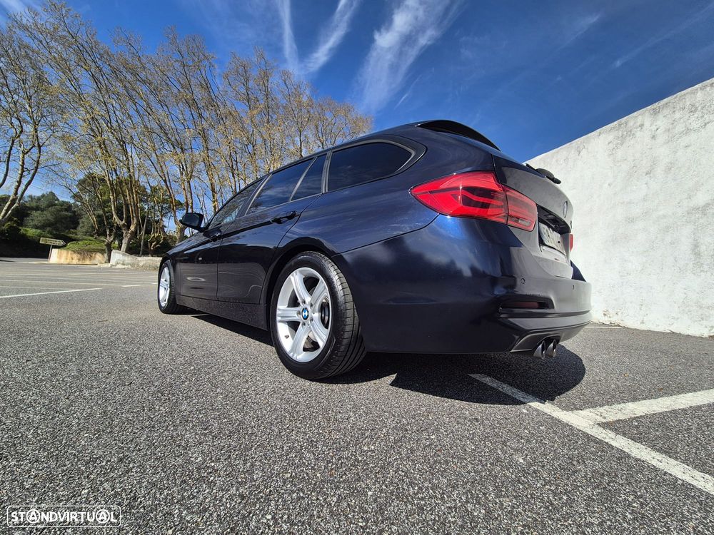 BMW 320 d ED Line Sport - 2