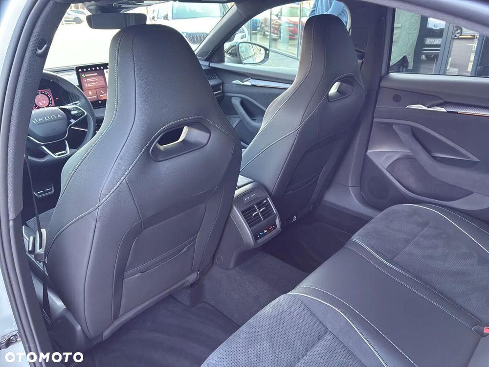 Skoda Superb - 32