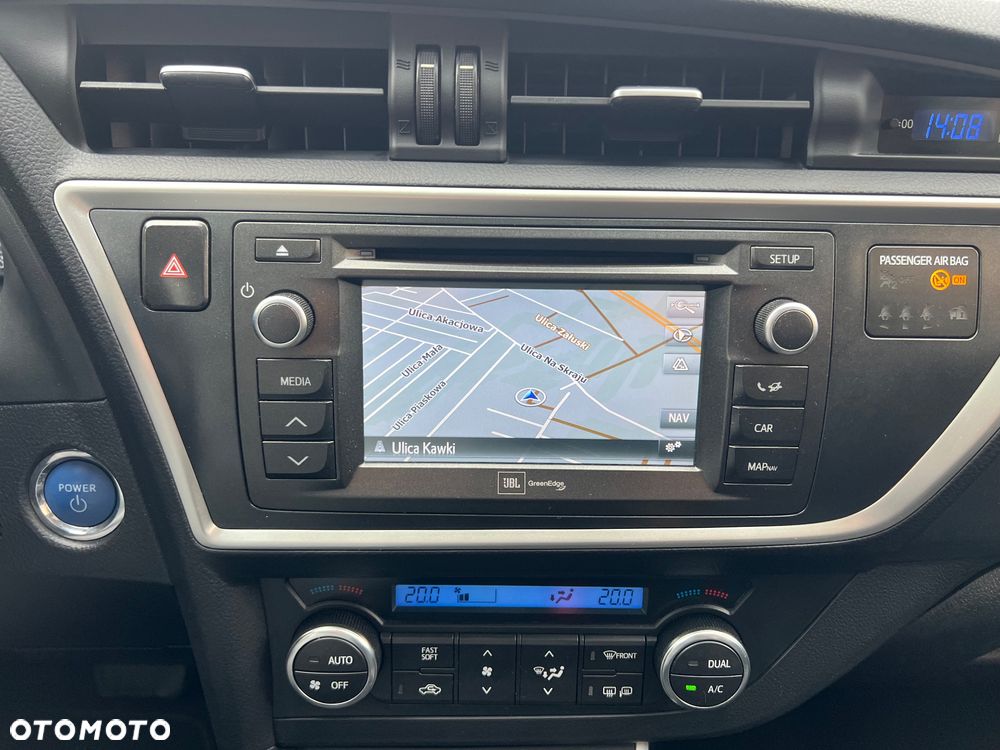 Toyota Auris 1.8 HSD Luna - 32