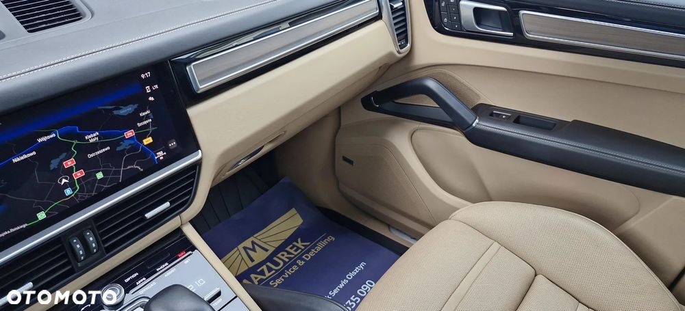 Porsche Cayenne E-Hybrid Platinum Edition - 13
