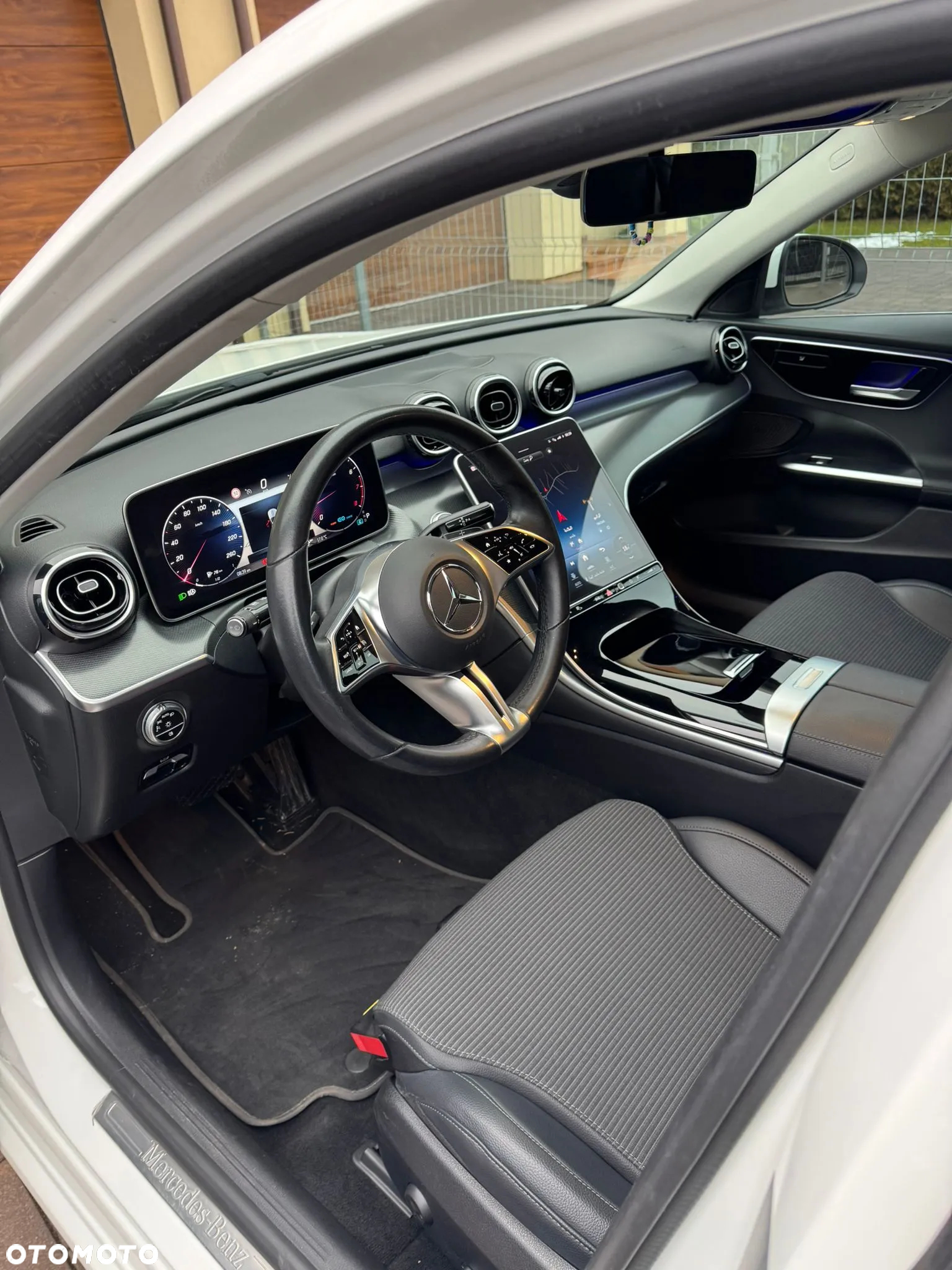 Mercedes-Benz Klasa C 180 9G-TRONIC - 13