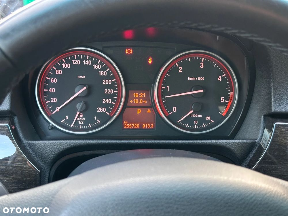 BMW Seria 3 330d xDrive DPF Edition Exclusive - 20