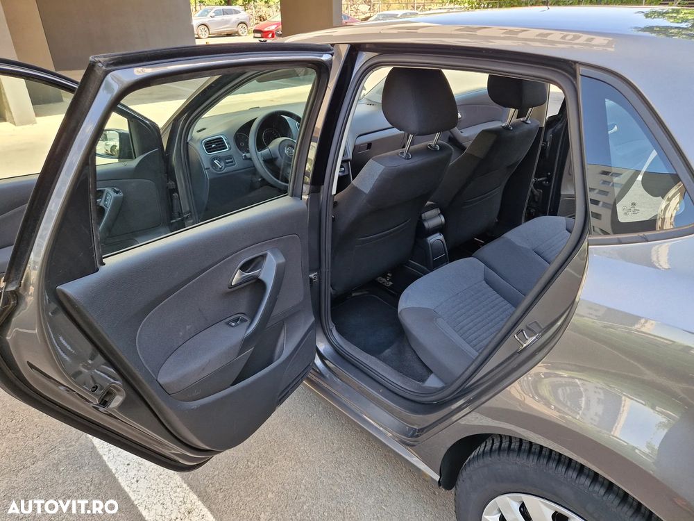 Volkswagen Polo - 14
