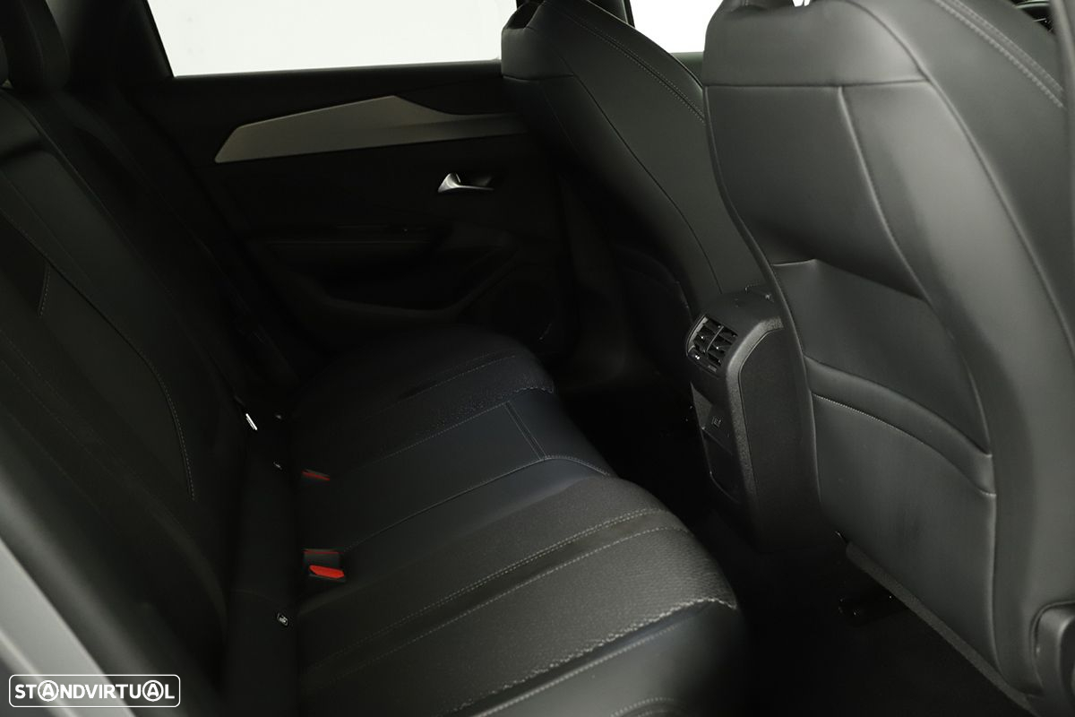 Peugeot 308 SW 1.2 PureTech GT EAT8 - 21
