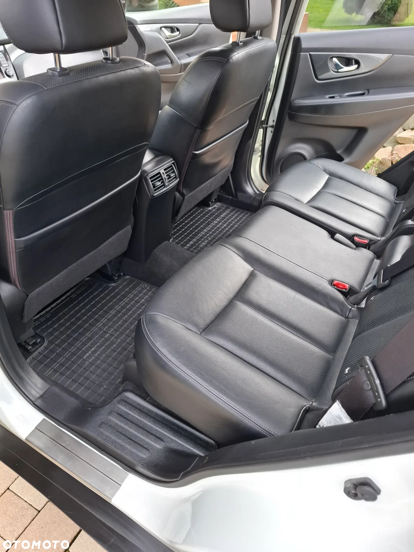 Nissan X-Trail 1.6 DCi Tekna 2WD EU6 - 15